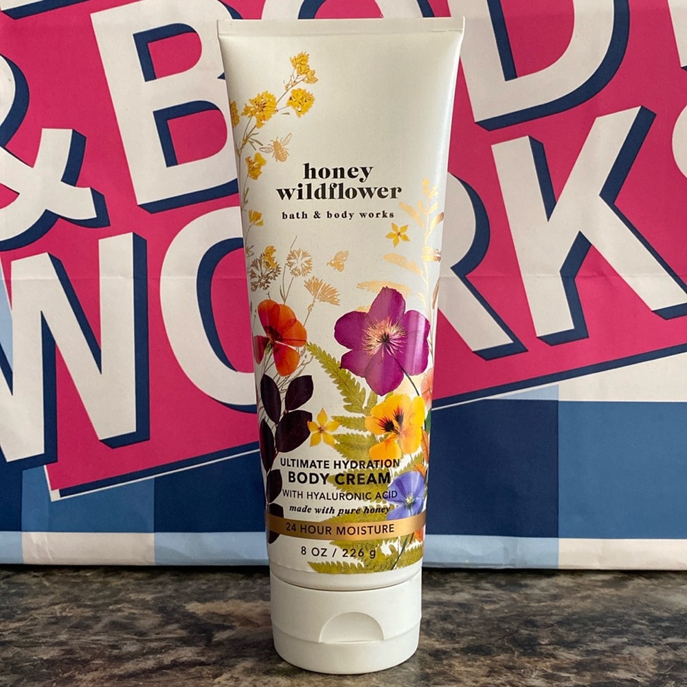Bath & Body Works Honey Wildflower body cream